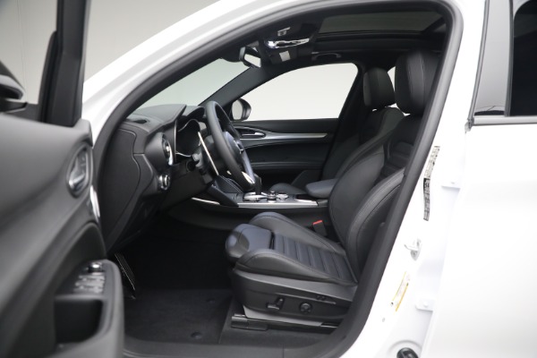 New 2023 Alfa Romeo Stelvio Veloce for sale $54,349 at Maserati of Westport in Westport CT 06880 14