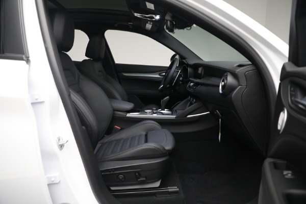 New 2023 Alfa Romeo Stelvio Veloce for sale $54,349 at Maserati of Westport in Westport CT 06880 18