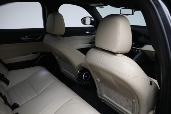 New 2023 Alfa Romeo Giulia Ti Lusso for sale $50,370 at Maserati of Westport in Westport CT 06880 18