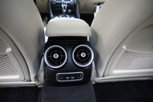 New 2023 Alfa Romeo Giulia Ti Lusso for sale $50,370 at Maserati of Westport in Westport CT 06880 25