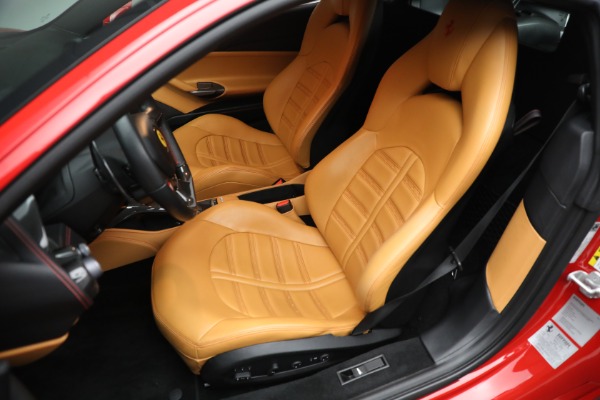 Used 2016 Ferrari 488 GTB for sale $239,900 at Maserati of Westport in Westport CT 06880 16