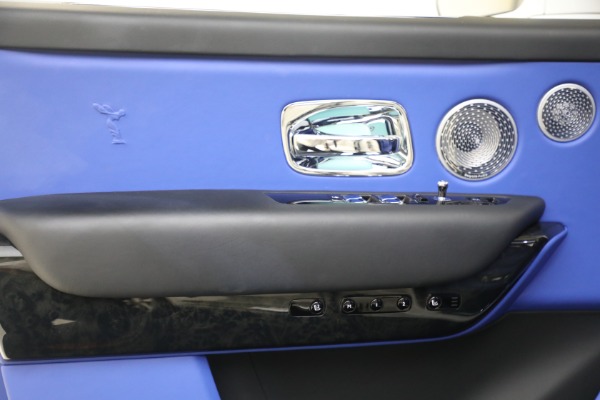 Used 2022 Rolls-Royce Cullinan for sale $335,900 at Maserati of Westport in Westport CT 06880 25