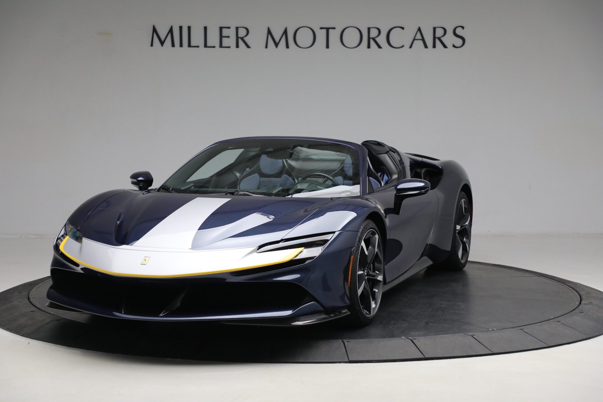Used 2022 Ferrari SF90 Spider for sale $859,900 at Maserati of Westport in Westport CT 06880 1