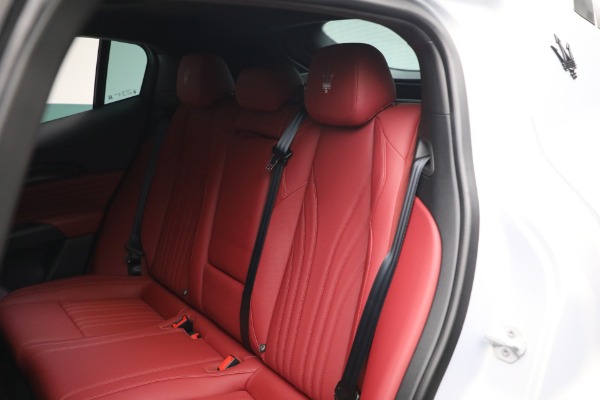 New 2023 Maserati Grecale Modena for sale $90,197 at Maserati of Westport in Westport CT 06880 15