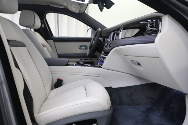 Used 2022 Rolls-Royce Ghost for sale $365,900 at Maserati of Westport in Westport CT 06880 22