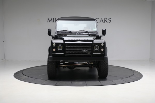 Used 1993 Land Rover Defender 110 for sale Sold at Maserati of Westport in Westport CT 06880 14