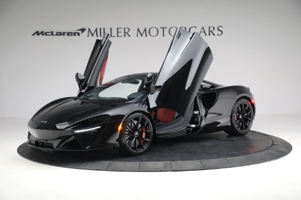 New 2023 McLaren Artura TechLux for sale $274,210 at Maserati of Westport in Westport CT 06880 13