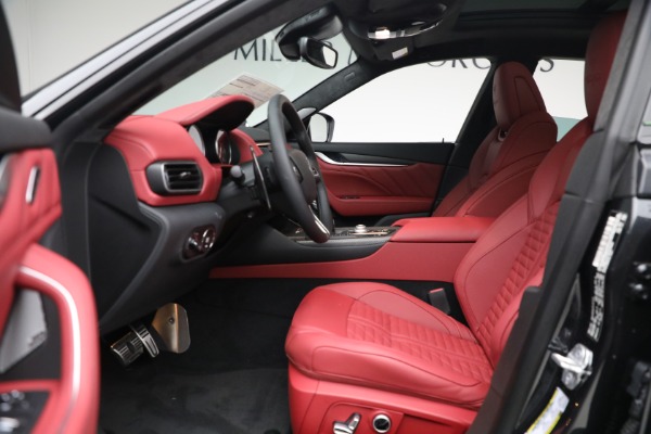 New 2023 Maserati Levante Trofeo for sale $170,866 at Maserati of Westport in Westport CT 06880 13