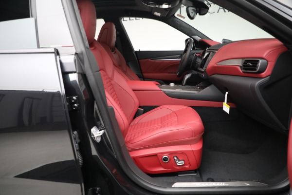 New 2023 Maserati Levante Trofeo for sale $170,866 at Maserati of Westport in Westport CT 06880 15