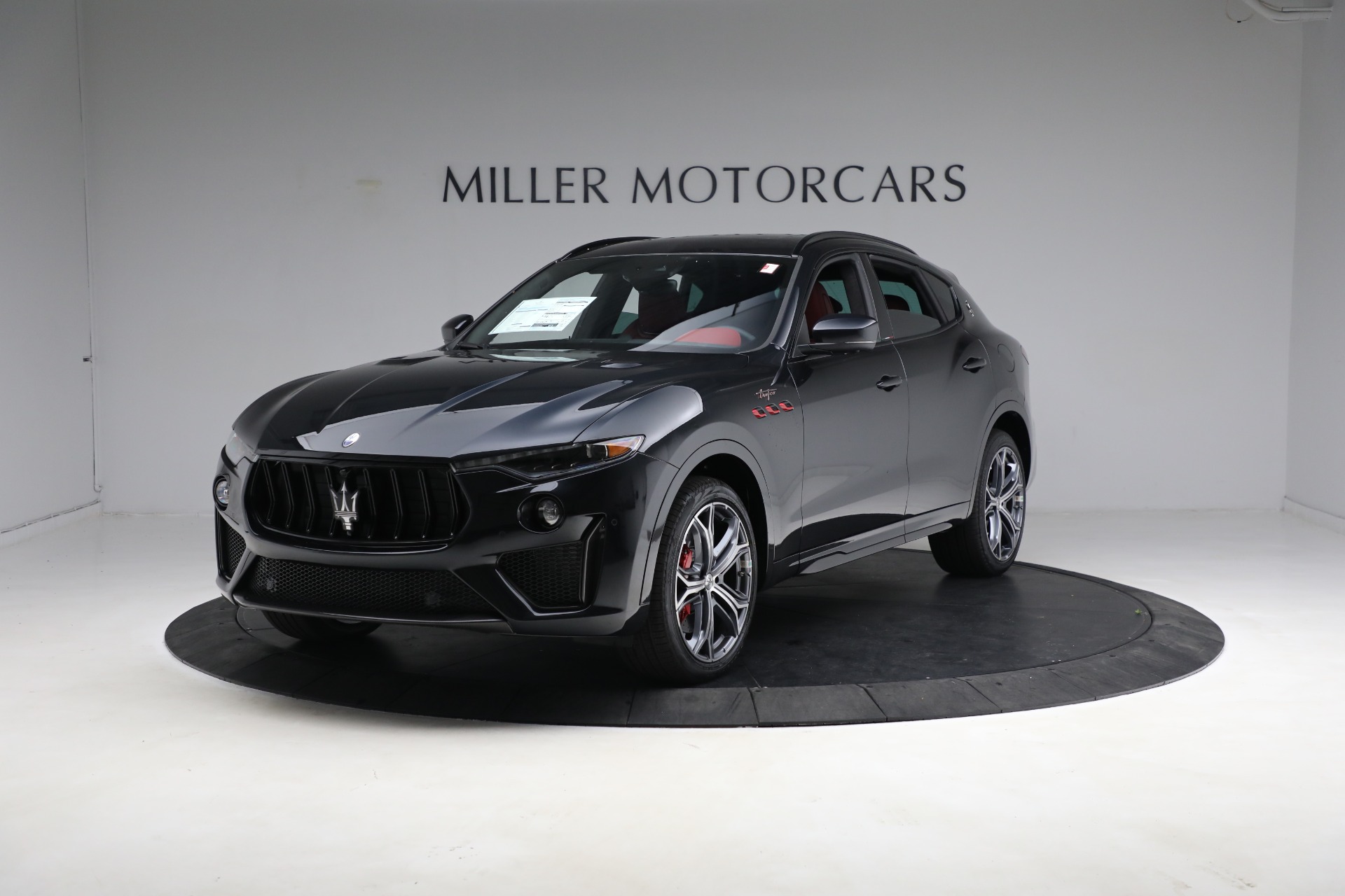 New 2023 Maserati Levante Trofeo for sale $170,866 at Maserati of Westport in Westport CT 06880 1