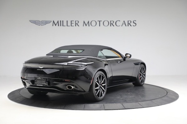 Used 2019 Aston Martin DB11 Volante for sale $139,900 at Maserati of Westport in Westport CT 06880 15