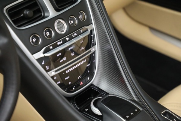 Used 2019 Aston Martin DB11 Volante for sale $139,900 at Maserati of Westport in Westport CT 06880 23