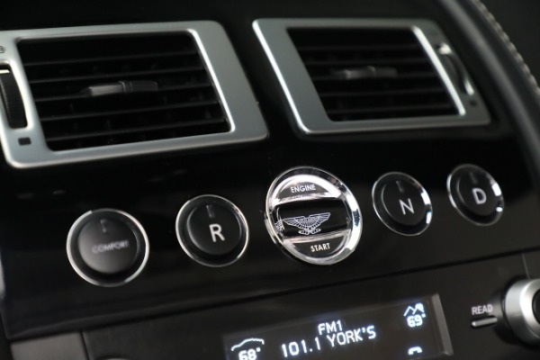 Used 2009 Aston Martin V8 Vantage Roadster for sale $59,900 at Maserati of Westport in Westport CT 06880 23