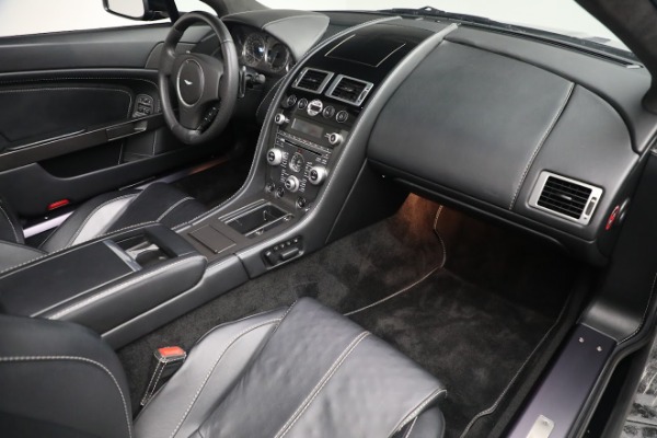 Used 2009 Aston Martin V8 Vantage Roadster for sale $59,900 at Maserati of Westport in Westport CT 06880 28