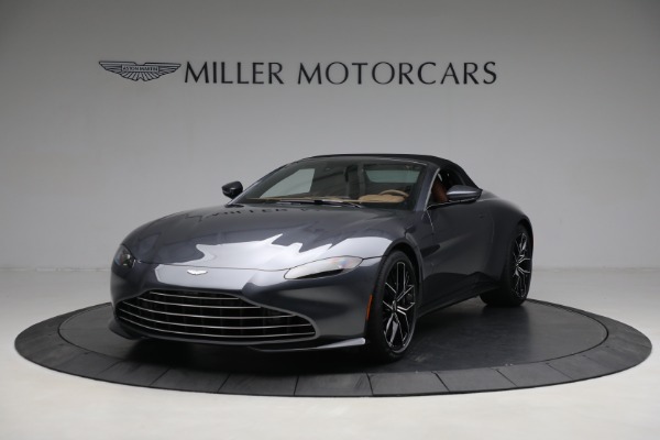 New 2023 Aston Martin Vantage V8 for sale $201,486 at Maserati of Westport in Westport CT 06880 13