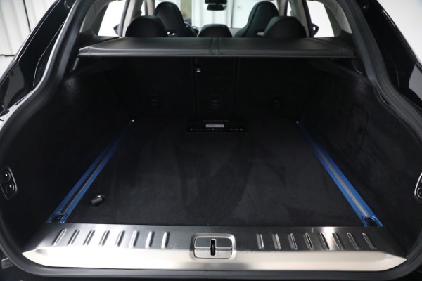 Used 2021 Aston Martin DBX for sale $134,900 at Maserati of Westport in Westport CT 06880 27