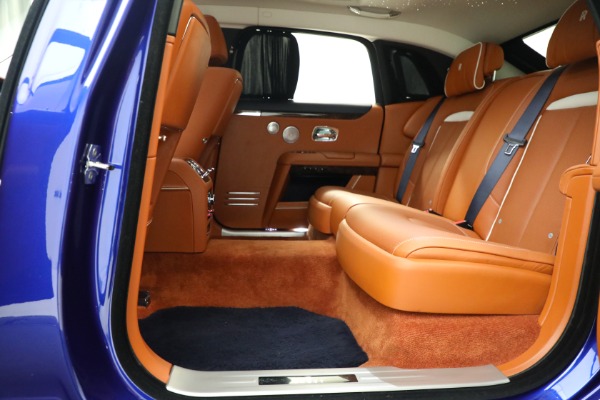 Used 2022 Rolls-Royce Ghost EWB for sale $345,900 at Maserati of Westport in Westport CT 06880 22