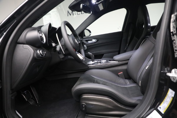 New 2023 Alfa Romeo Giulia Quadrifoglio for sale $77,900 at Maserati of Westport in Westport CT 06880 19