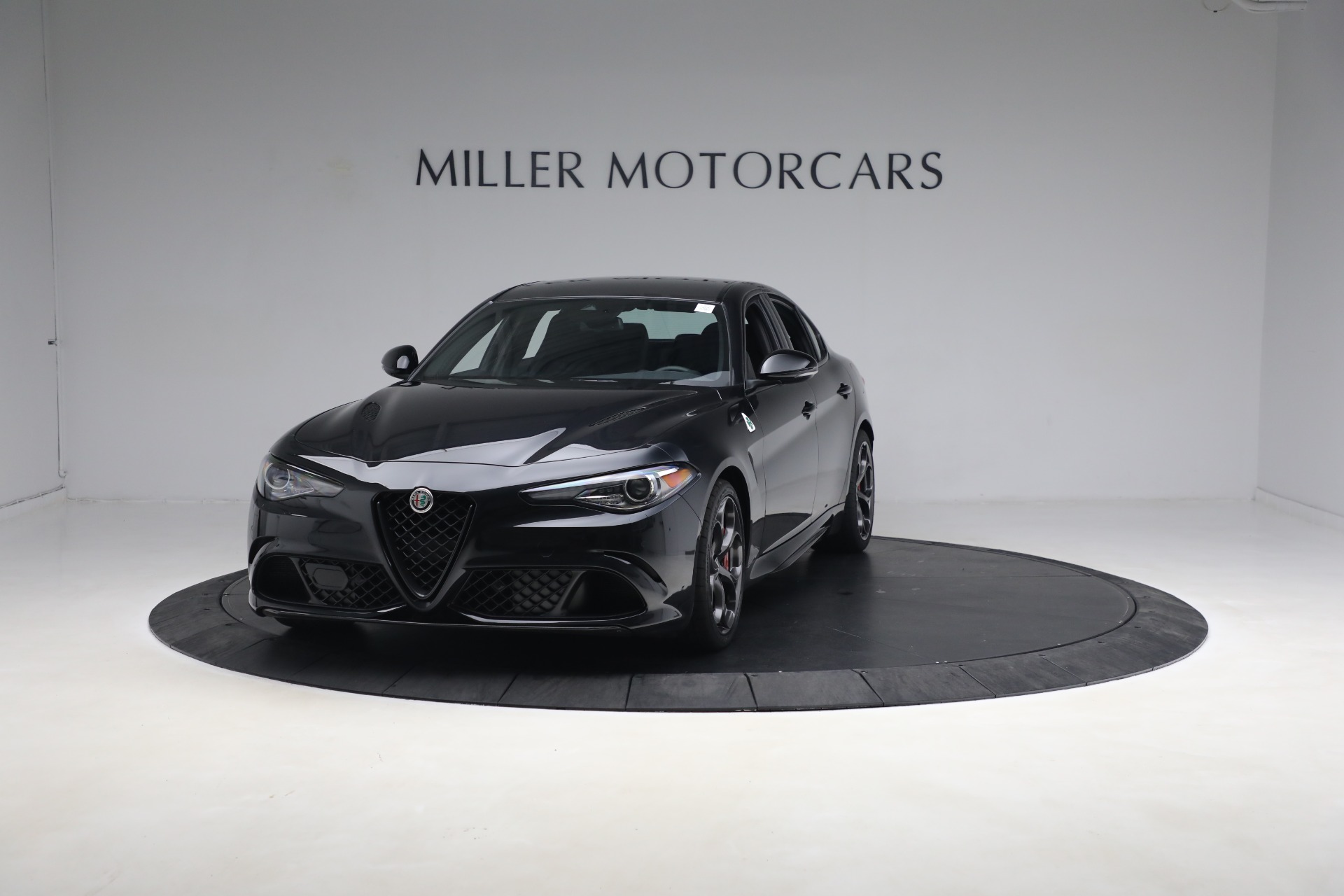 New 2023 Alfa Romeo Giulia Quadrifoglio for sale $77,900 at Maserati of Westport in Westport CT 06880 1
