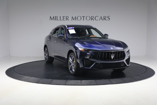 Used 2023 Maserati Levante Modena for sale $48,900 at Maserati of Westport in Westport CT 06880 11
