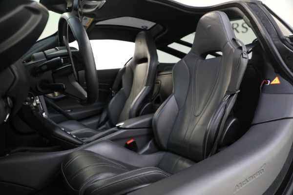 Used 2018 McLaren 720S Luxury for sale $249,900 at Maserati of Westport in Westport CT 06880 22