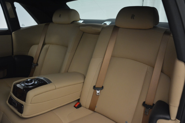 Used 2011 Rolls-Royce Ghost for sale Sold at Maserati of Westport in Westport CT 06880 22