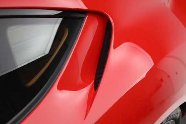 Used 2018 Ferrari 812 Superfast for sale $385,900 at Maserati of Westport in Westport CT 06880 22