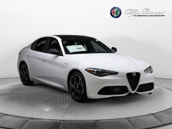 New 2023 Alfa Romeo Giulia Veloce for sale $53,085 at Maserati of Westport in Westport CT 06880 12