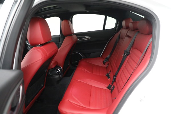 New 2023 Alfa Romeo Giulia Veloce for sale $53,085 at Maserati of Westport in Westport CT 06880 23