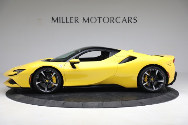 Used 2022 Ferrari SF90 Spider for sale $775,900 at Maserati of Westport in Westport CT 06880 14