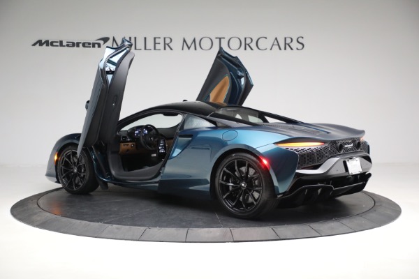 New 2023 McLaren Artura TechLux for sale $263,525 at Maserati of Westport in Westport CT 06880 14