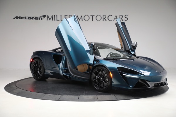 New 2023 McLaren Artura TechLux for sale $263,525 at Maserati of Westport in Westport CT 06880 16