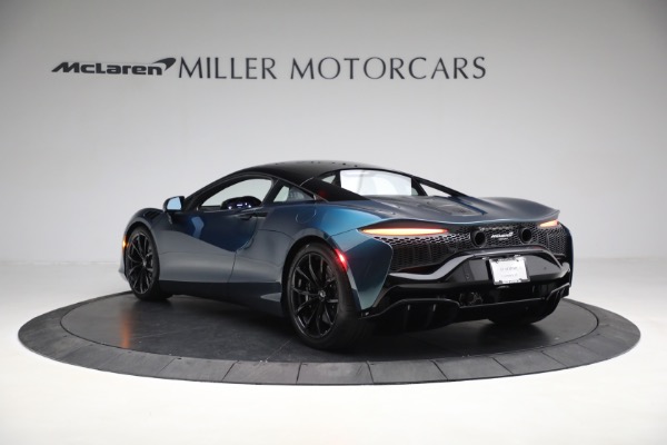 New 2023 McLaren Artura TechLux for sale $263,525 at Maserati of Westport in Westport CT 06880 5