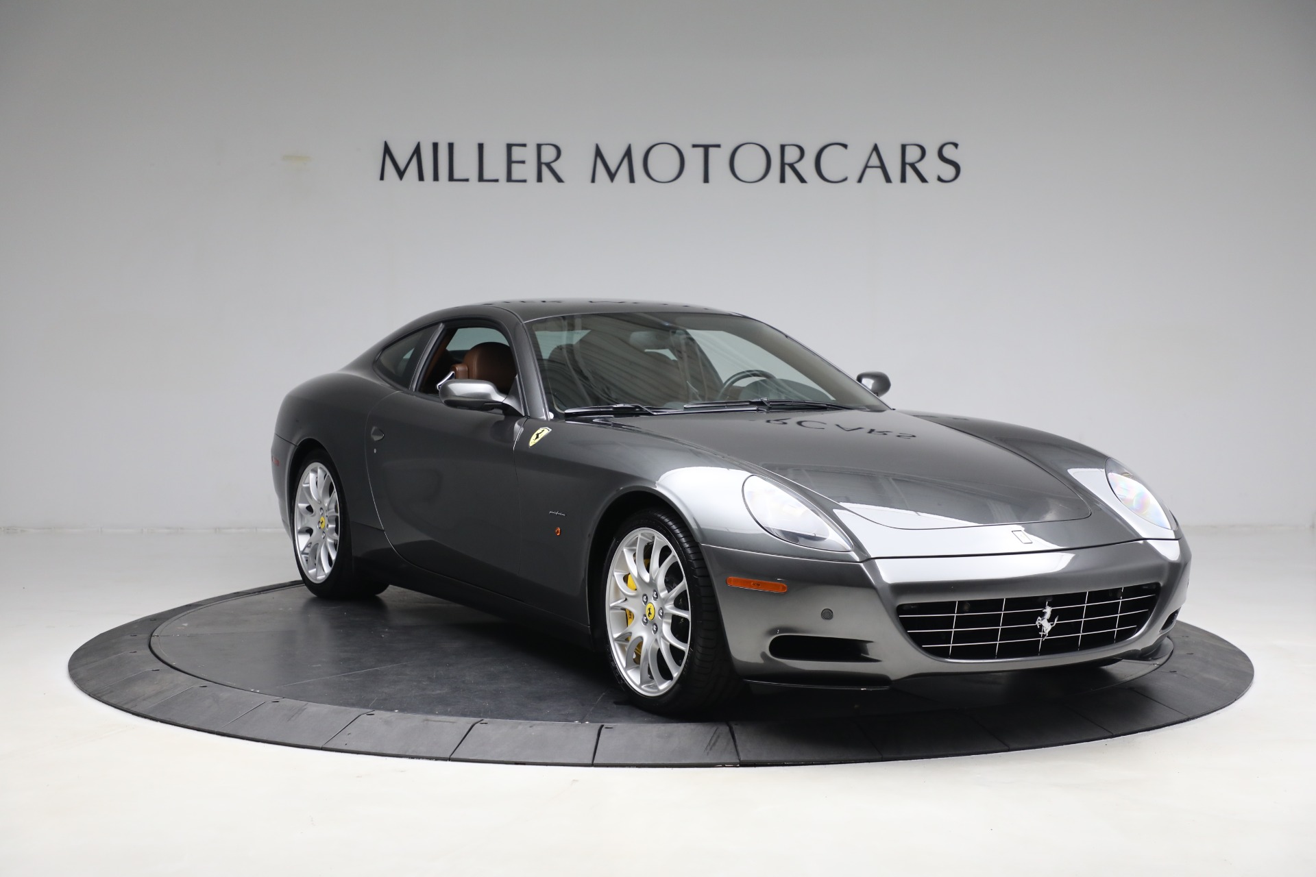 ミニカー Ferrari 612 Scaglietti & 575M Maranello Ferrari 612 Scaglietti Shell V-Power Toy Car 1/38 No Box | eBay