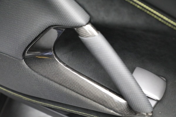 Used 2020 Ferrari 812 Superfast for sale $409,900 at Maserati of Westport in Westport CT 06880 24