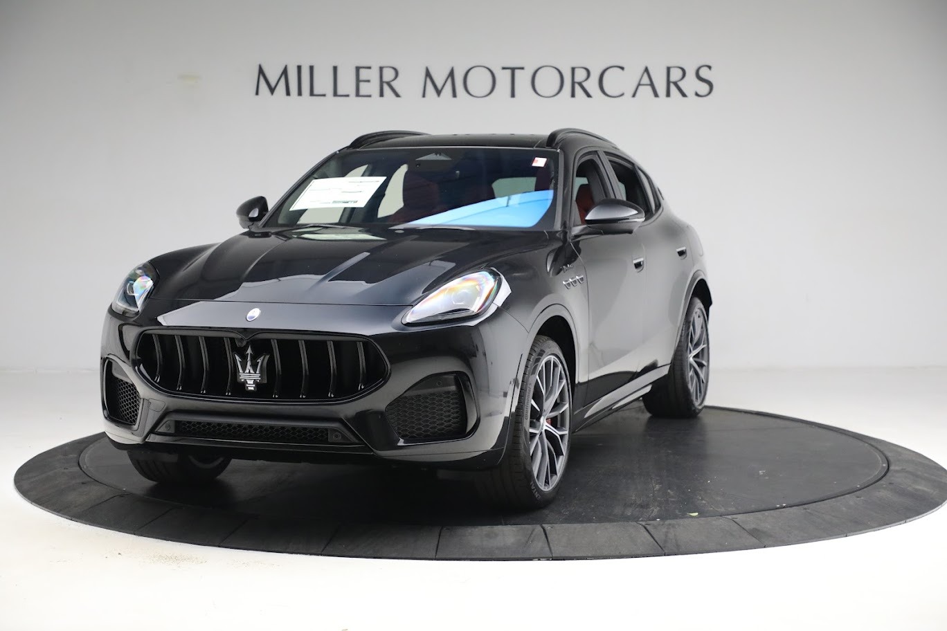 New 2023 Maserati Grecale Modena for sale $92,961 at Maserati of Westport in Westport CT 06880 1