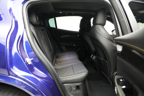 New 2023 Maserati Grecale Modena for sale $91,501 at Maserati of Westport in Westport CT 06880 21