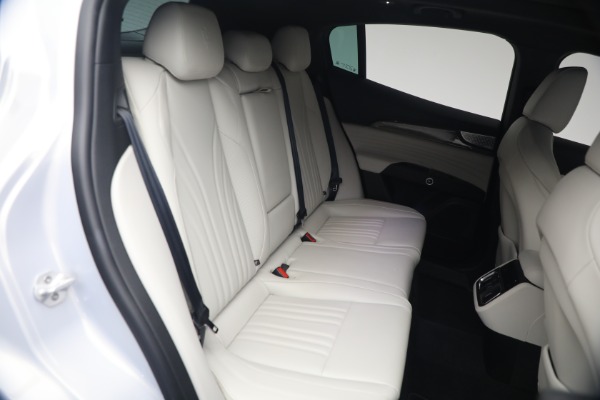 Used 2023 Maserati Grecale Modena for sale $44,900 at Maserati of Westport in Westport CT 06880 21