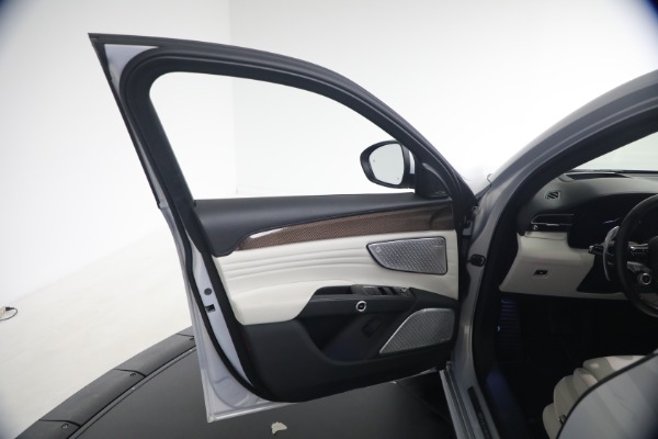Used 2023 Maserati Grecale Modena for sale $44,900 at Maserati of Westport in Westport CT 06880 23