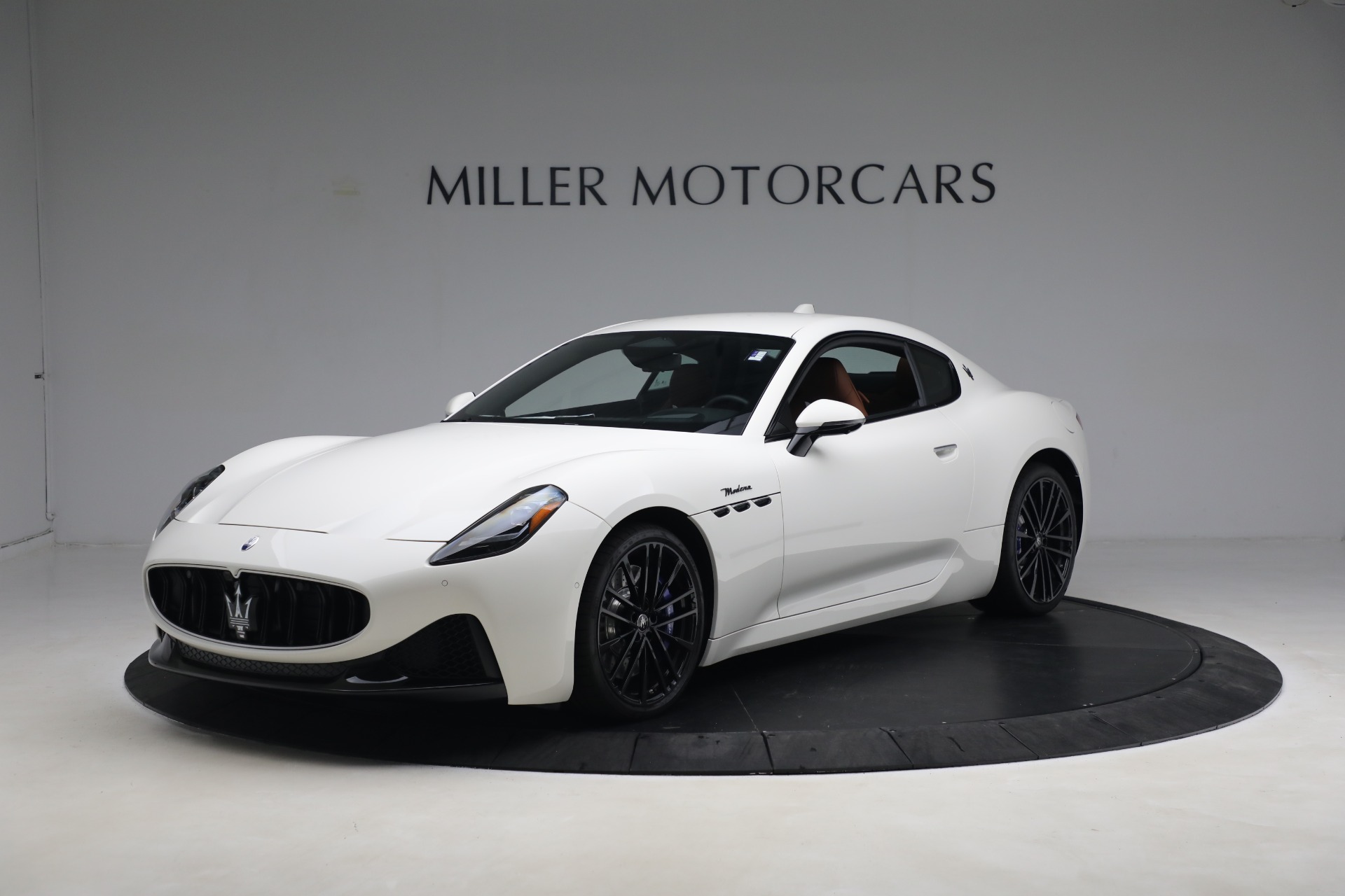 New 2024 Maserati GranTurismo Modena for sale $198,920 at Maserati of Westport in Westport CT 06880 1