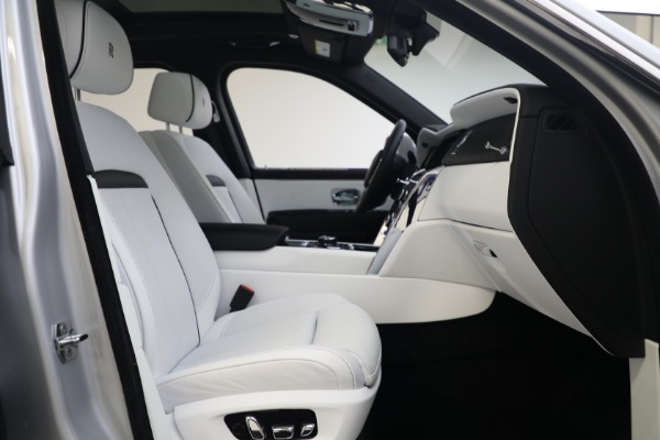 Used 2020 Rolls-Royce Cullinan for sale $305,895 at Maserati of Westport in Westport CT 06880 27