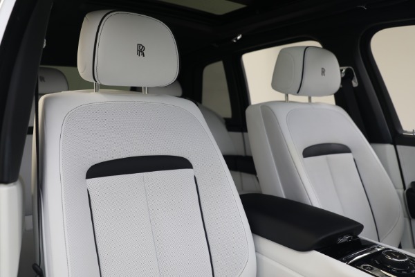 Used 2020 Rolls-Royce Cullinan for sale $305,895 at Maserati of Westport in Westport CT 06880 28