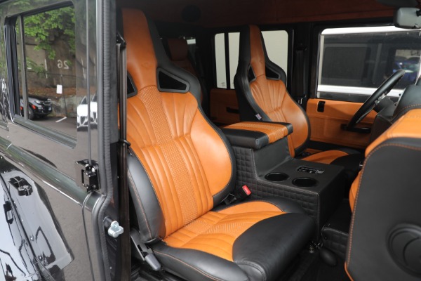 Used 1983 Land Rover Defender 110 Double Cab 6x6 Edition for sale $399,900 at Maserati of Westport in Westport CT 06880 13