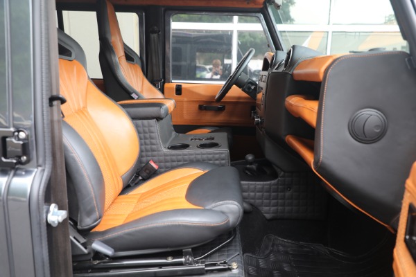 Used 1983 Land Rover Defender 110 Double Cab 6x6 Edition for sale $399,900 at Maserati of Westport in Westport CT 06880 14