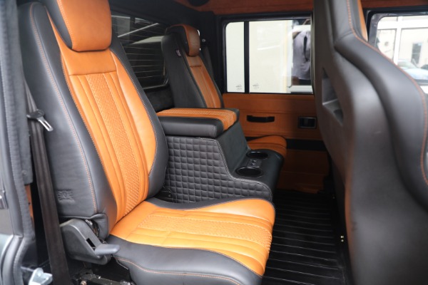 Used 1983 Land Rover Defender 110 Double Cab 6x6 Edition for sale $399,900 at Maserati of Westport in Westport CT 06880 15
