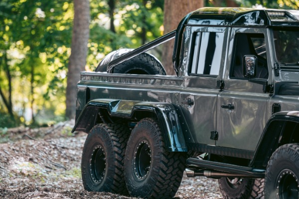 Used 1983 Land Rover Defender 110 Double Cab 6x6 Edition for sale $399,900 at Maserati of Westport in Westport CT 06880 27