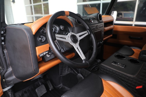 Used 1983 Land Rover Defender 110 Double Cab 6x6 Edition for sale $399,900 at Maserati of Westport in Westport CT 06880 7