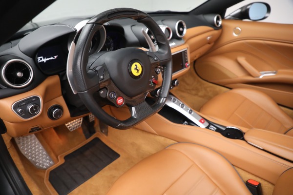 Used 2017 Ferrari California T for sale $151,900 at Maserati of Westport in Westport CT 06880 15