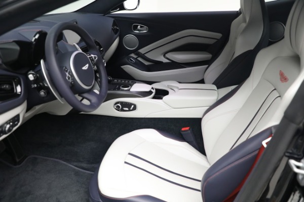 New 2023 Aston Martin Vantage V8 for sale $195,586 at Maserati of Westport in Westport CT 06880 14