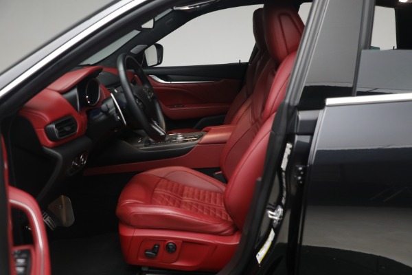 Used 2019 Maserati Levante Trofeo for sale $81,900 at Maserati of Westport in Westport CT 06880 21
